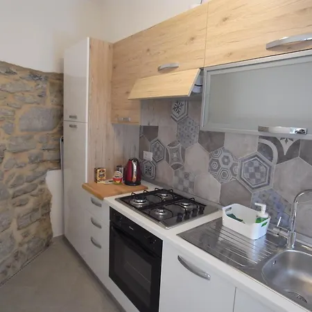 Ca' Nova - Casa In Antico Borgo